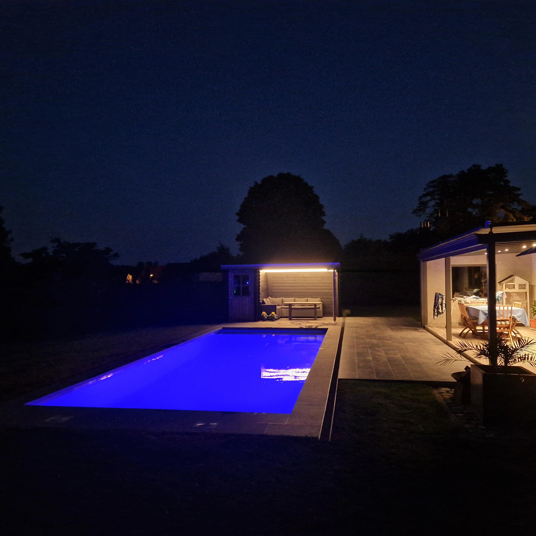 celina-exclusive-nuit-dc-piscines